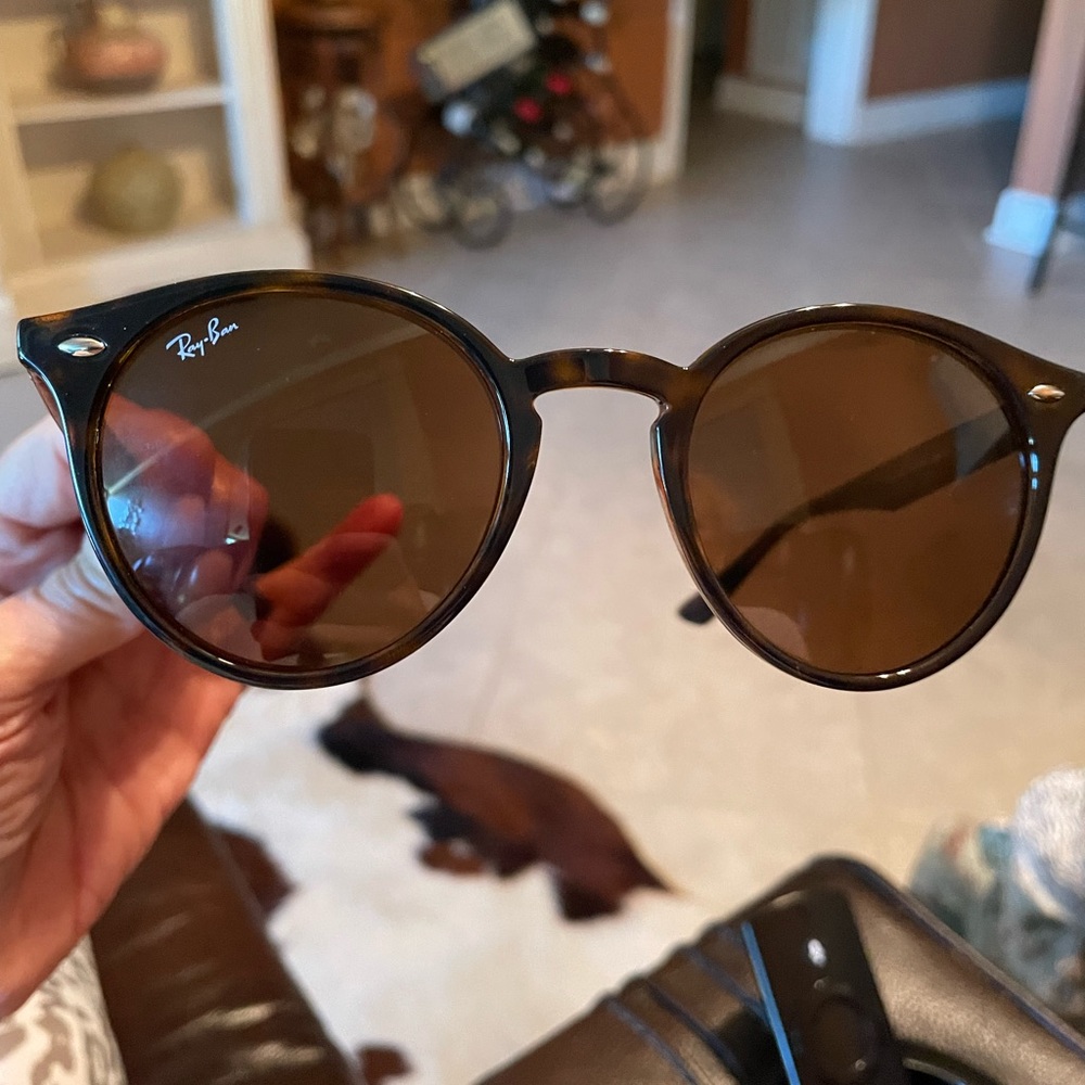 Ray-Ban Classic Round Sunglasses new